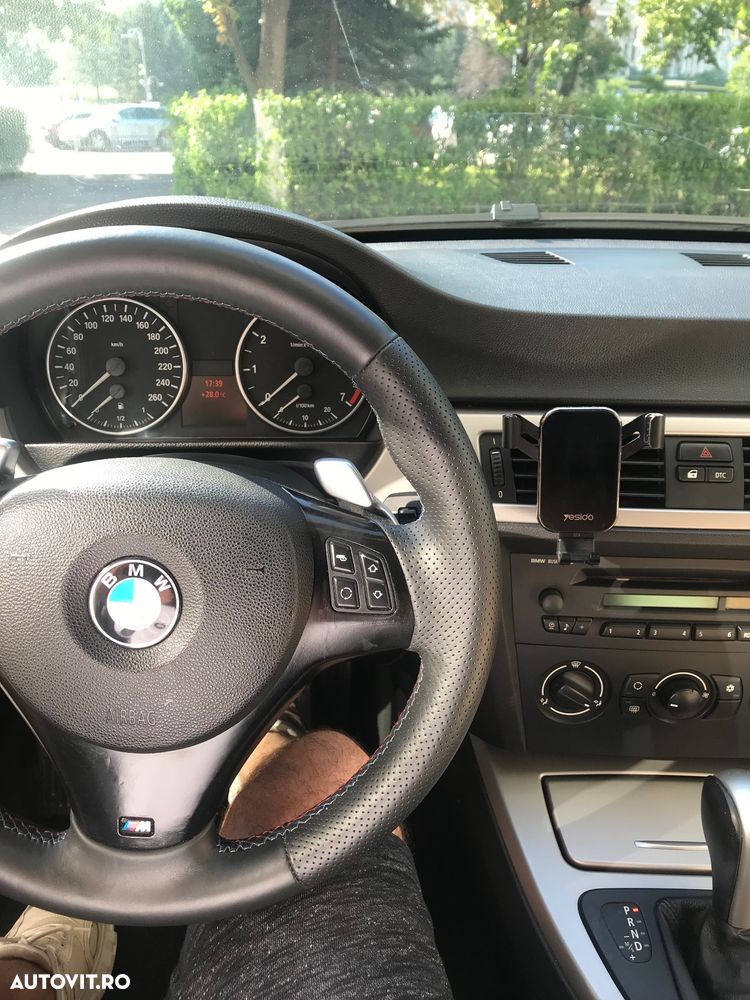 BMW Seria 3 318i Aut. - 1