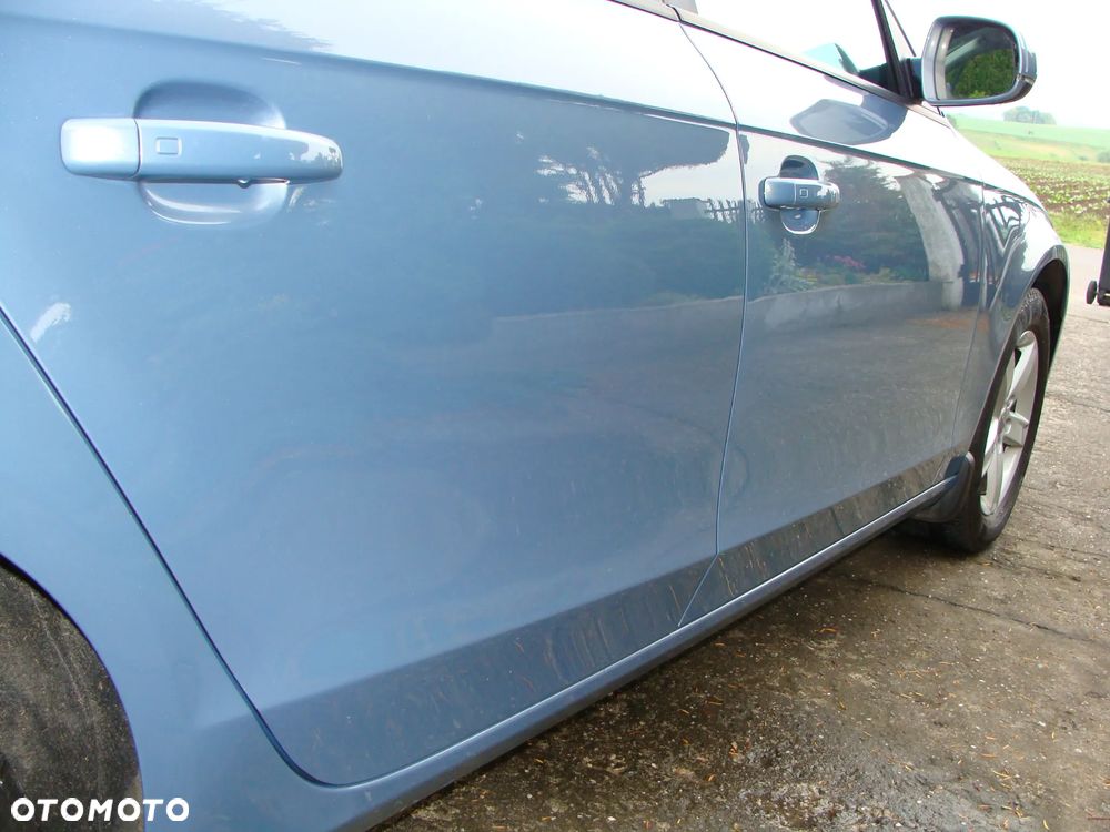 Audi A4 Limousine - 33