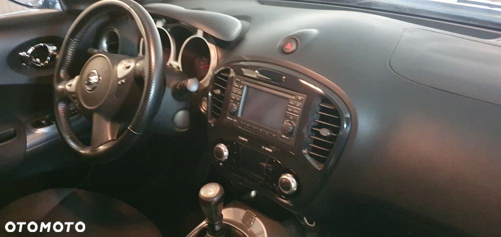 Nissan Juke 1.6 T Tekna - 8