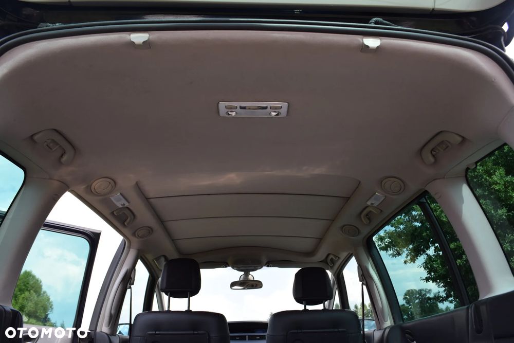 Renault Espace 2.0T Dynamique - 31