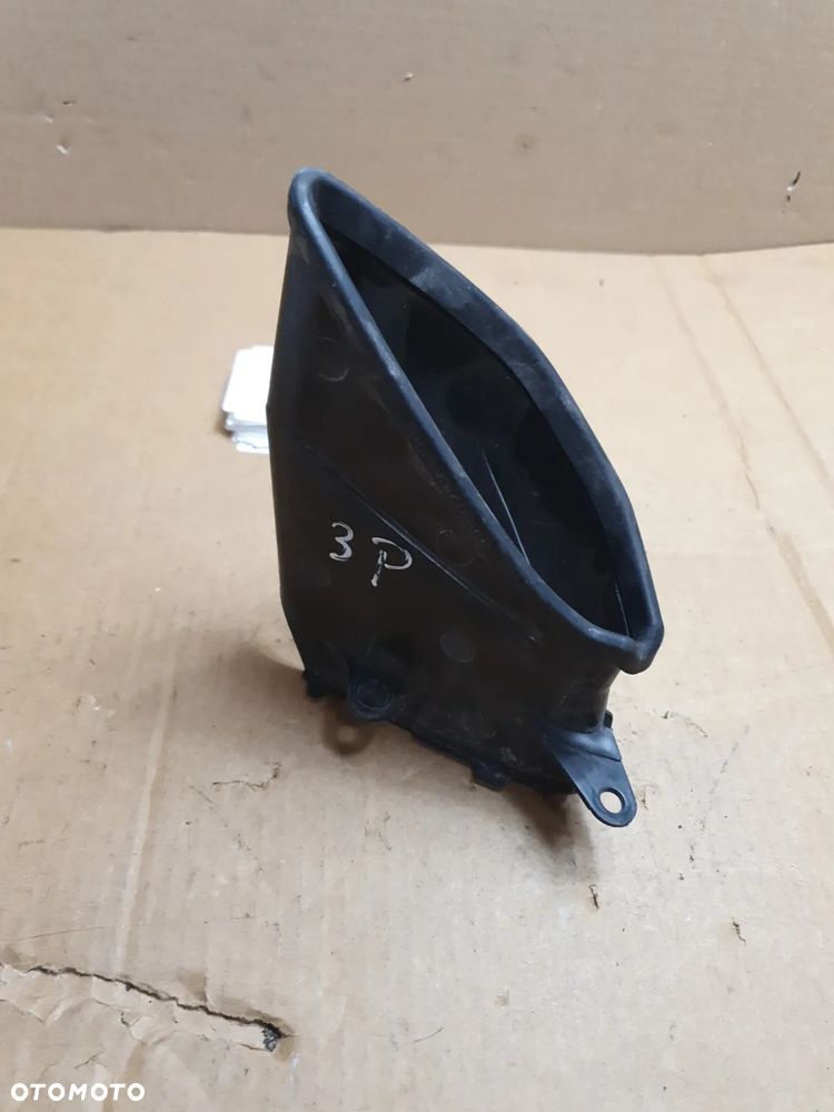 Yamaha YZF-R1 1000 RN19 (2007 - 2008) Rura dolotowa powietrza prawa - 8