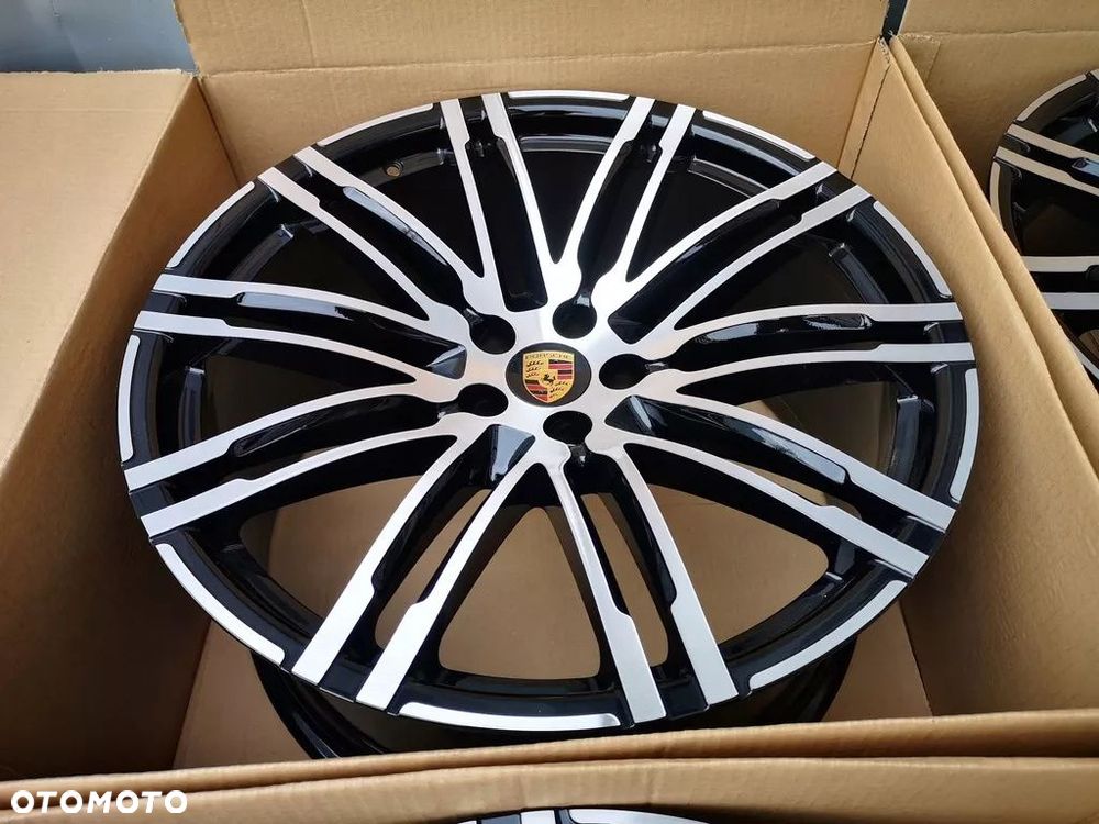 PORSCHE MACAN S / TURBO/ SPIDER 21''95B nowy model - 6