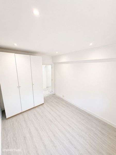 Imóvel t2 Totalmente Renovado – Marque Já Visita - Grande imagem: 4/8