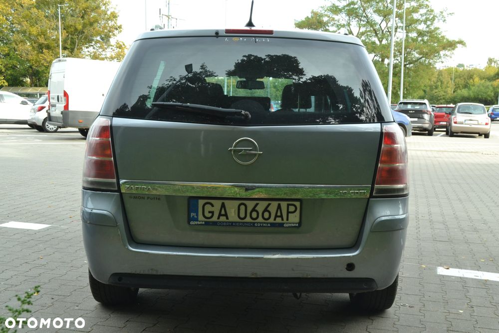Opel Zafira - 3