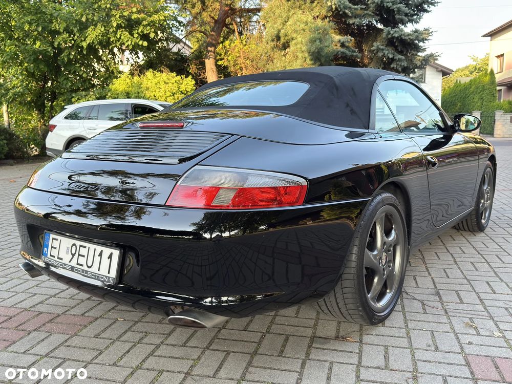 Porsche 911 Carrera - 6
