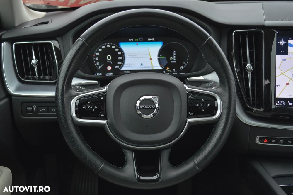 Volvo XC 60 T8 Twin Engine AWD Geartronic Inscription - 38