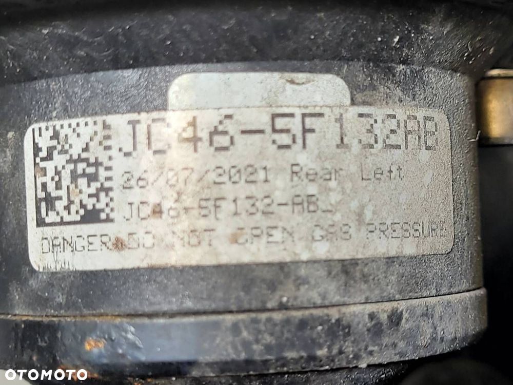 ZAWIESZENIE KABINY MOCOCWANIE PRZEWODÓW PAŁĄK WIESZAK FORD F-MAX 500 EURO 6 - 3