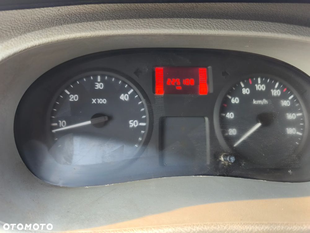 Renault Master - 19