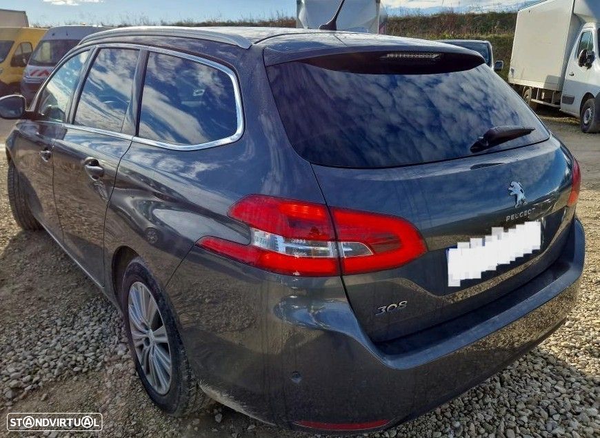 Peugeot 308 SW 1.2 PureTech Allure Full LED EAT8 - 3