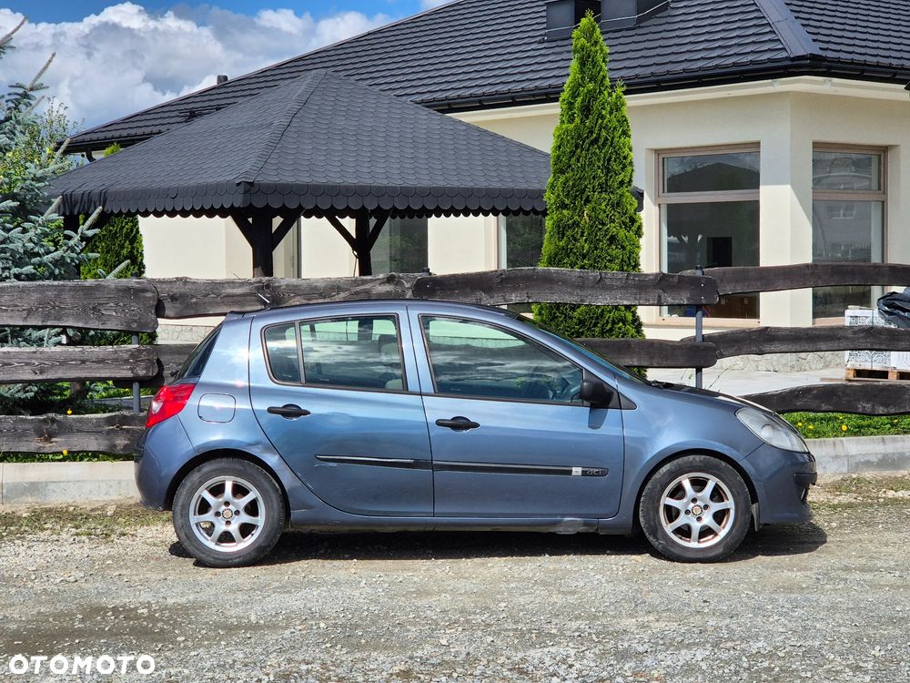 Renault Clio 1.5 dCi Dynamique - 5