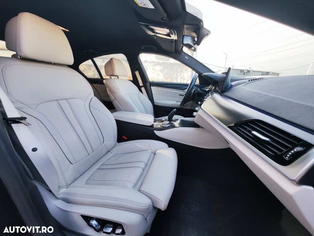 BMW Seria 5 530i xDrive AT MHEV - 19