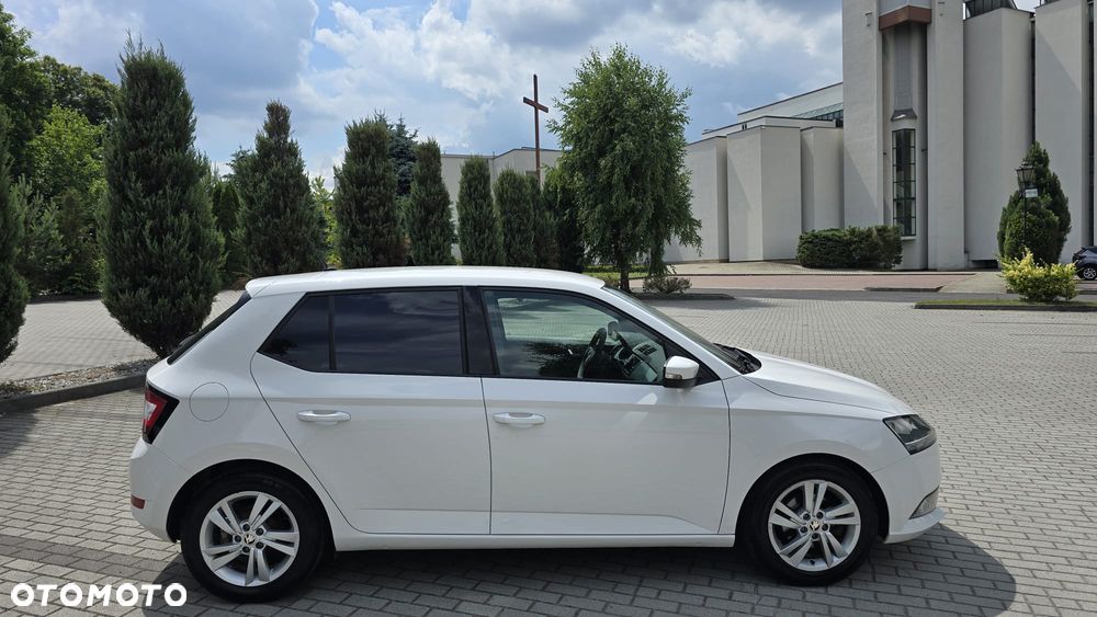 Skoda Fabia 1.0 TSI Ambition Plus - 4