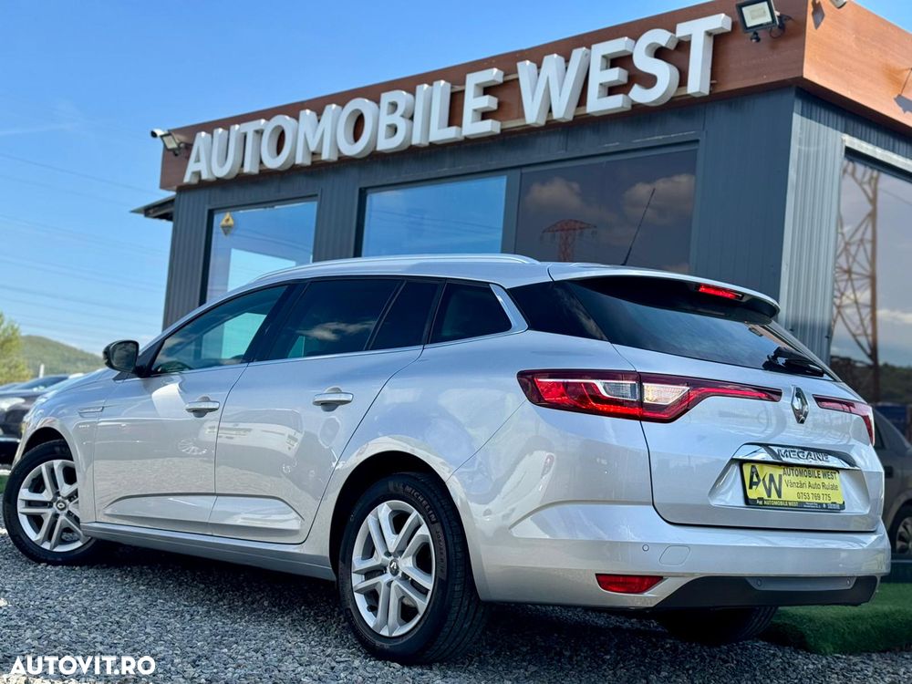 Renault Megane TCe 140 GPF LIMITED - 3