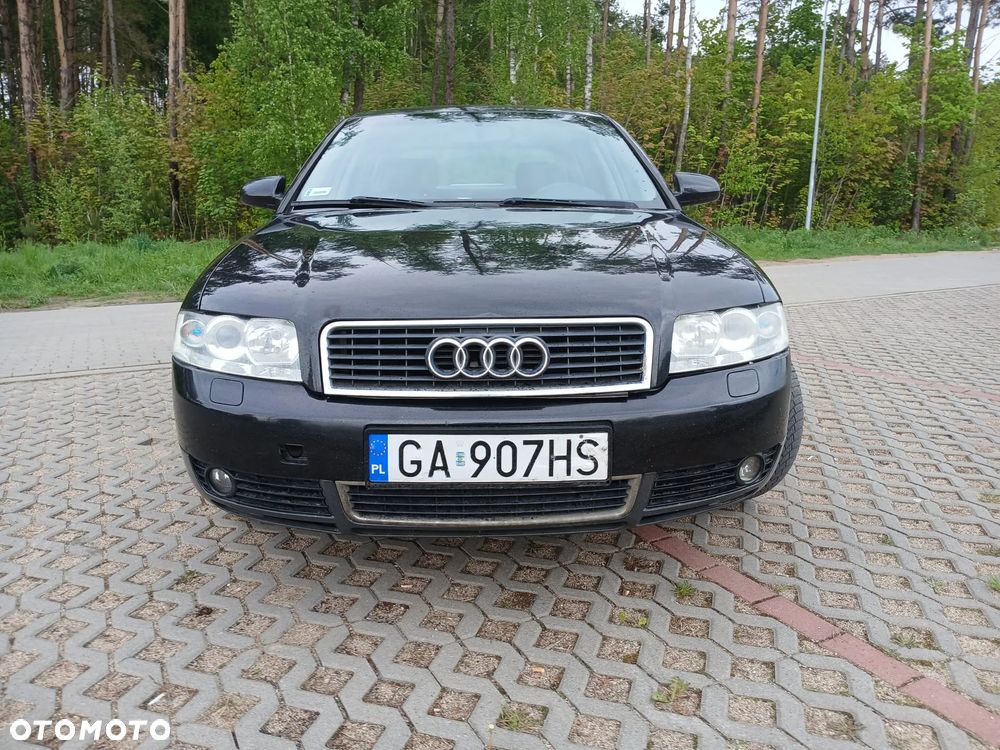 Audi A4 Limousine - 7