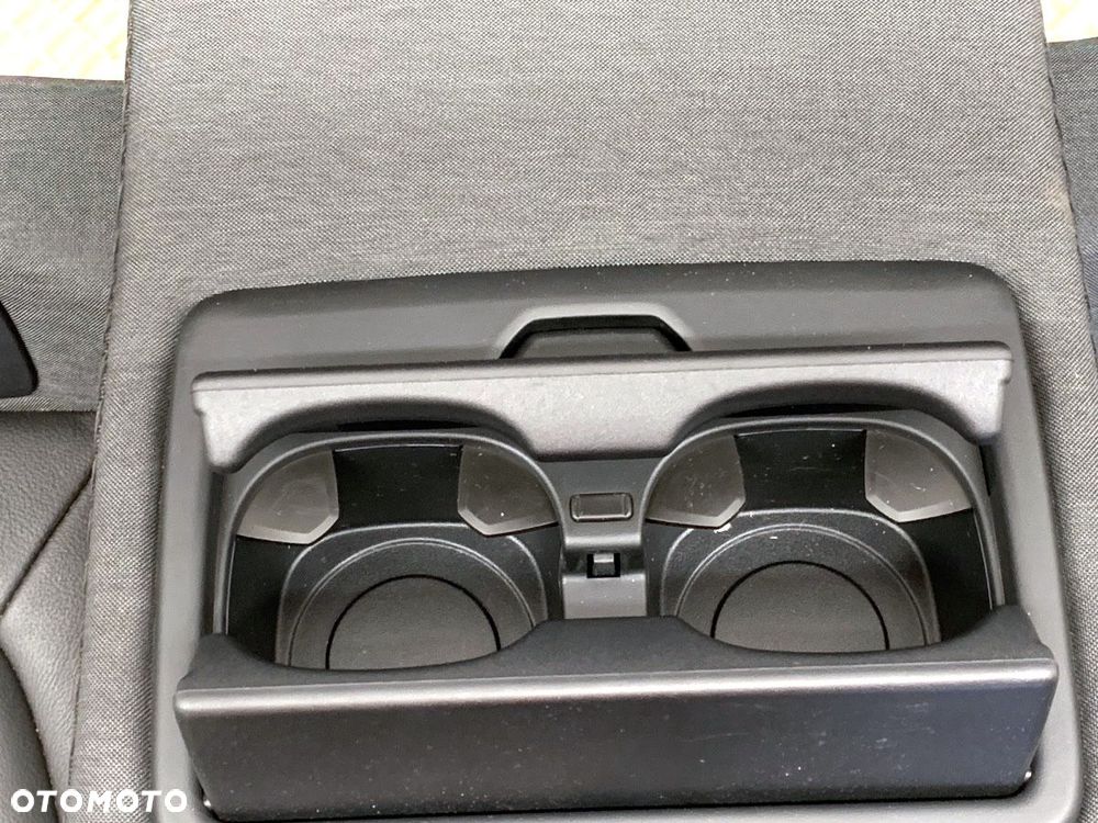KANAPA DRUGI RZĄD  MINI MINI CLUBMAN (F54) 2014 - 2022 Cooper 100 kW [136 KM] benzyna 2014 - 2022 - 5