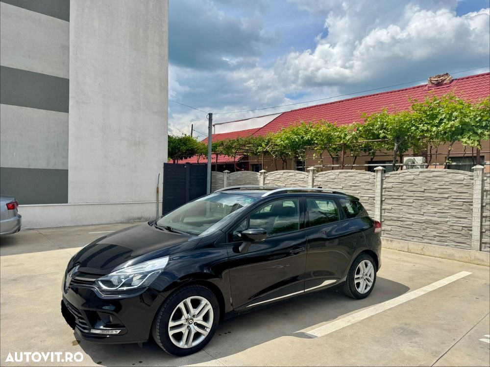 Renault Clio - 22