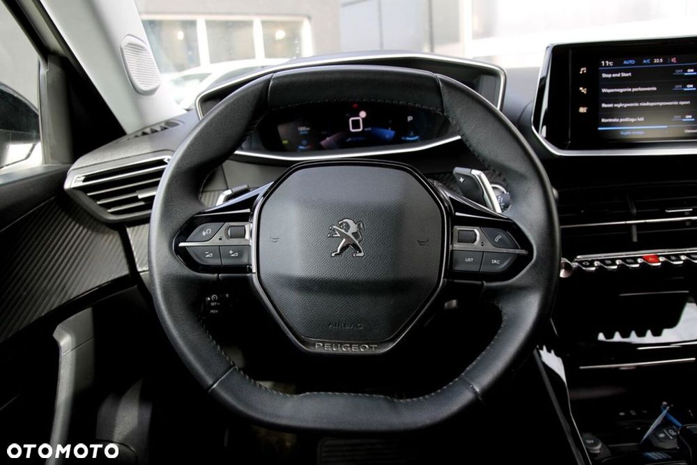 Peugeot 2008 1.2 PureTech Allure S&S EAT8 - 20