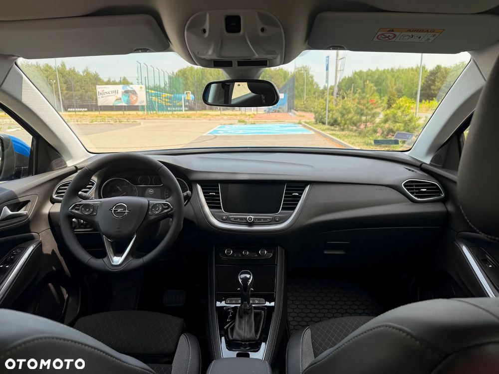 Opel Grandland X 1.2 T Innovation S&S - 19