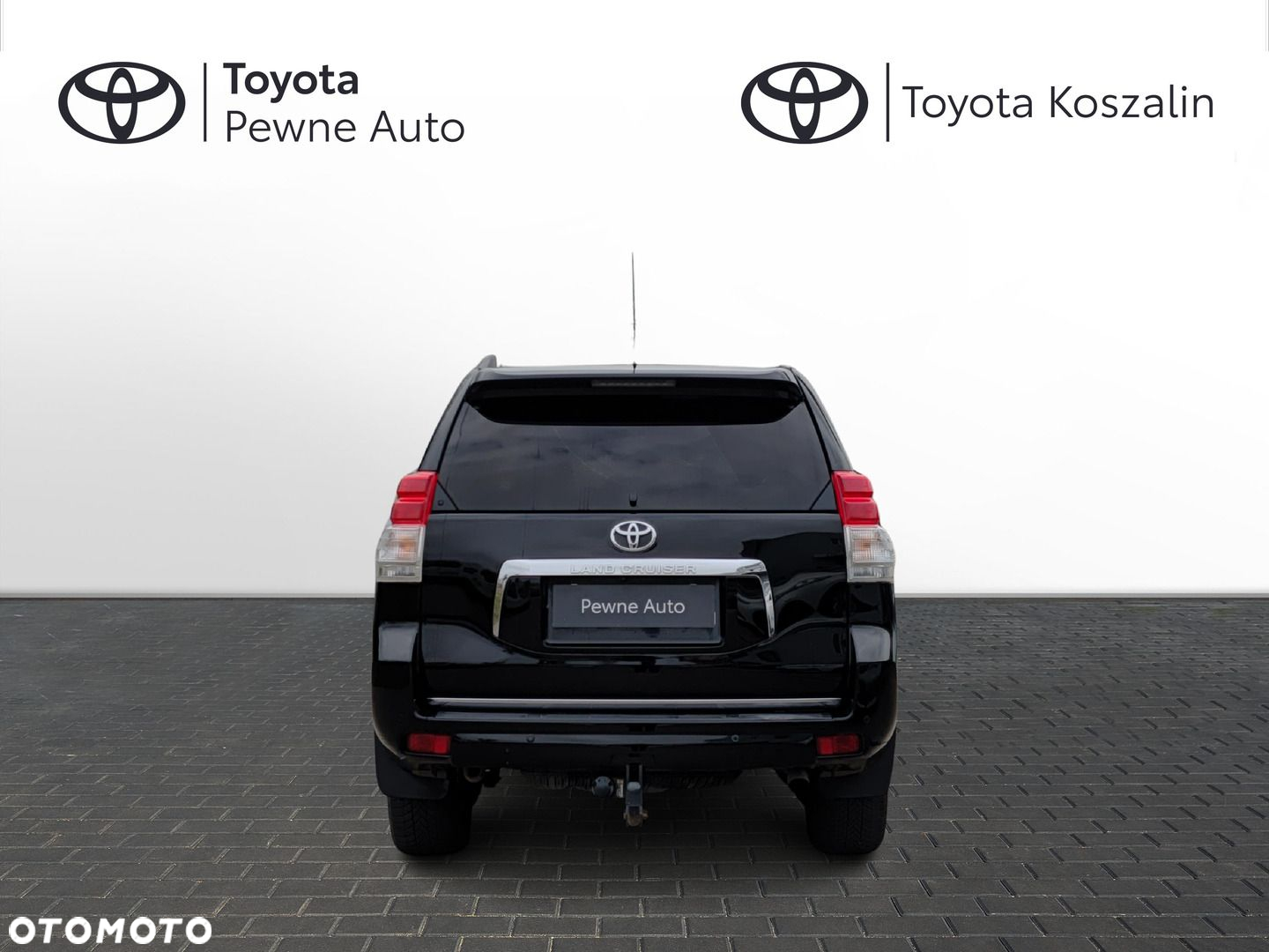 Toyota Land Cruiser - 4