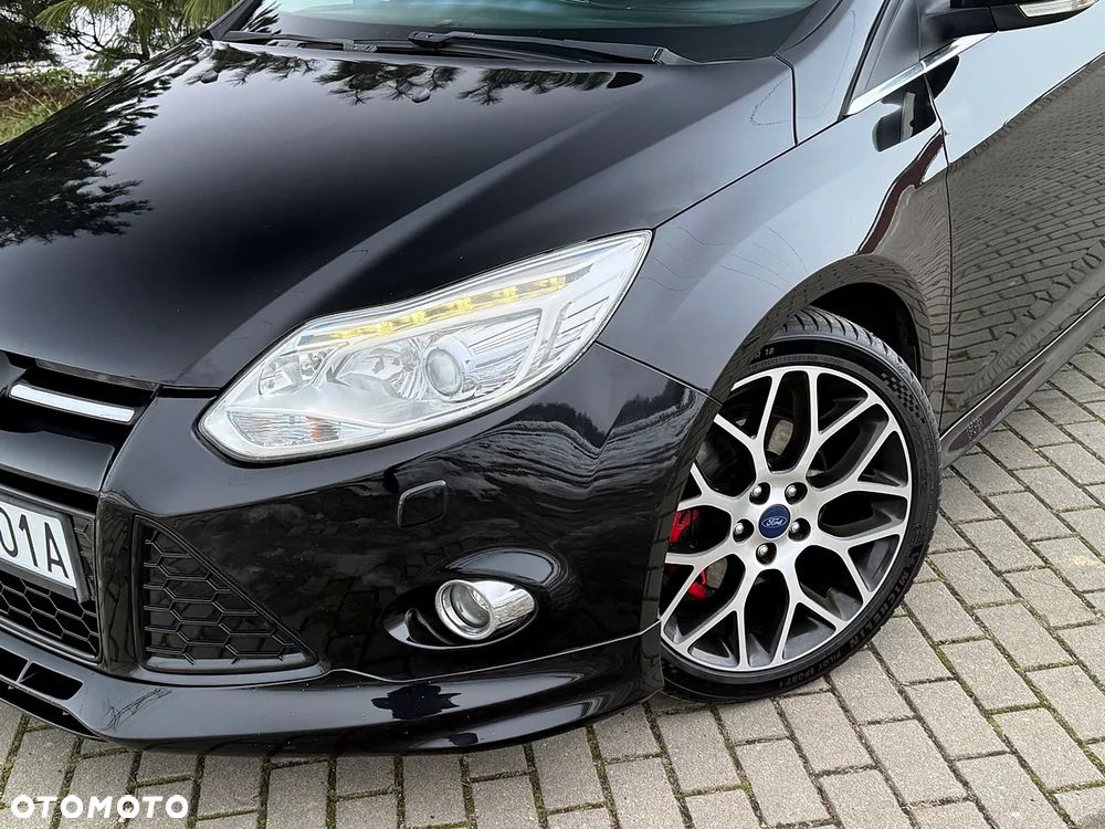 Ford Focus 1.6 EcoBoost Titanium - 30