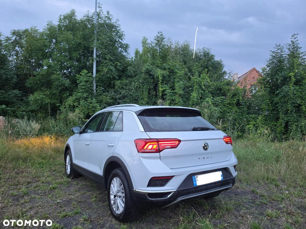 Volkswagen T-Roc - 2