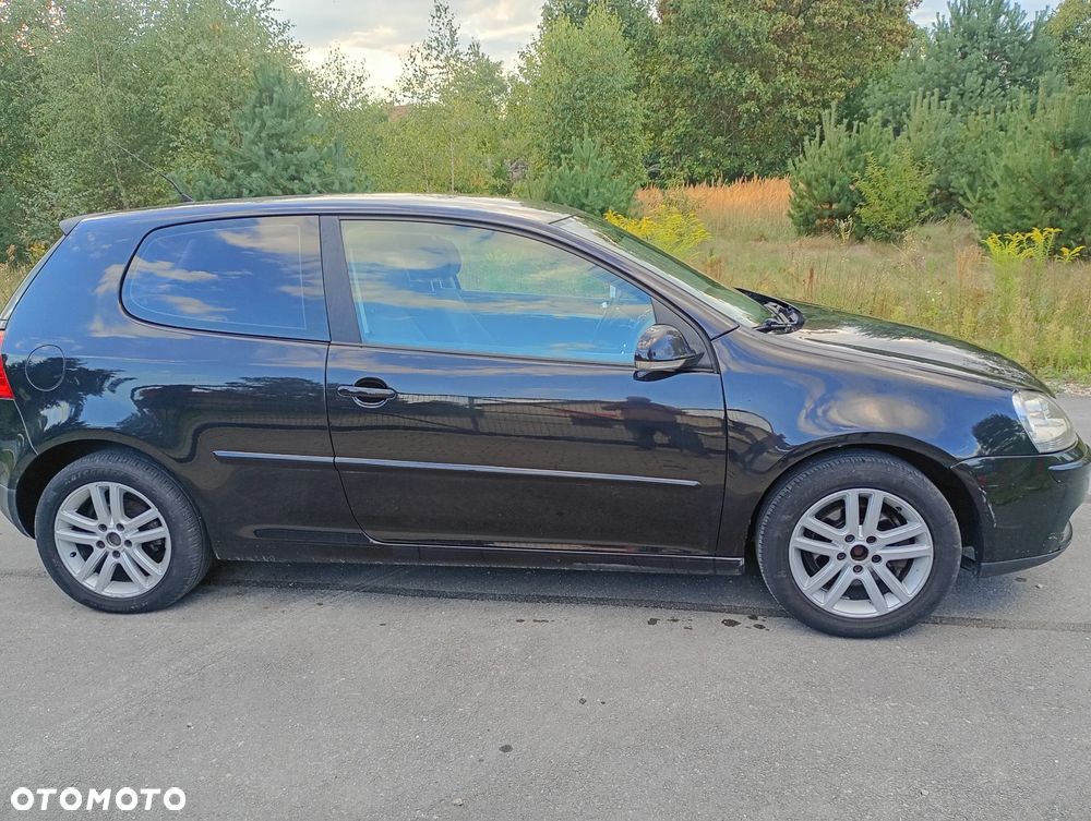 Volkswagen Golf 1.9 TDI Comfortline - 5