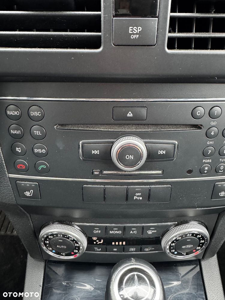 Mercedes-Benz GLK 320 CDI DPF 4Matic 7G-TRONIC - 18