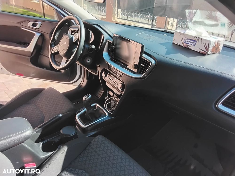 Kia Ceed 1.5 T-GDI Best - 35