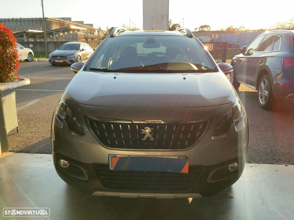Peugeot 2008 1.2 PureTech Allure - 2