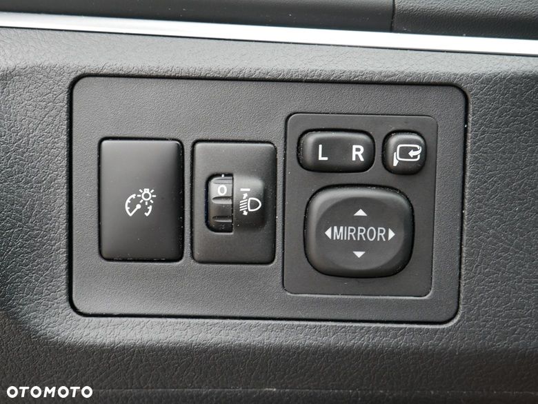Toyota Verso 1.8 Edition - 21