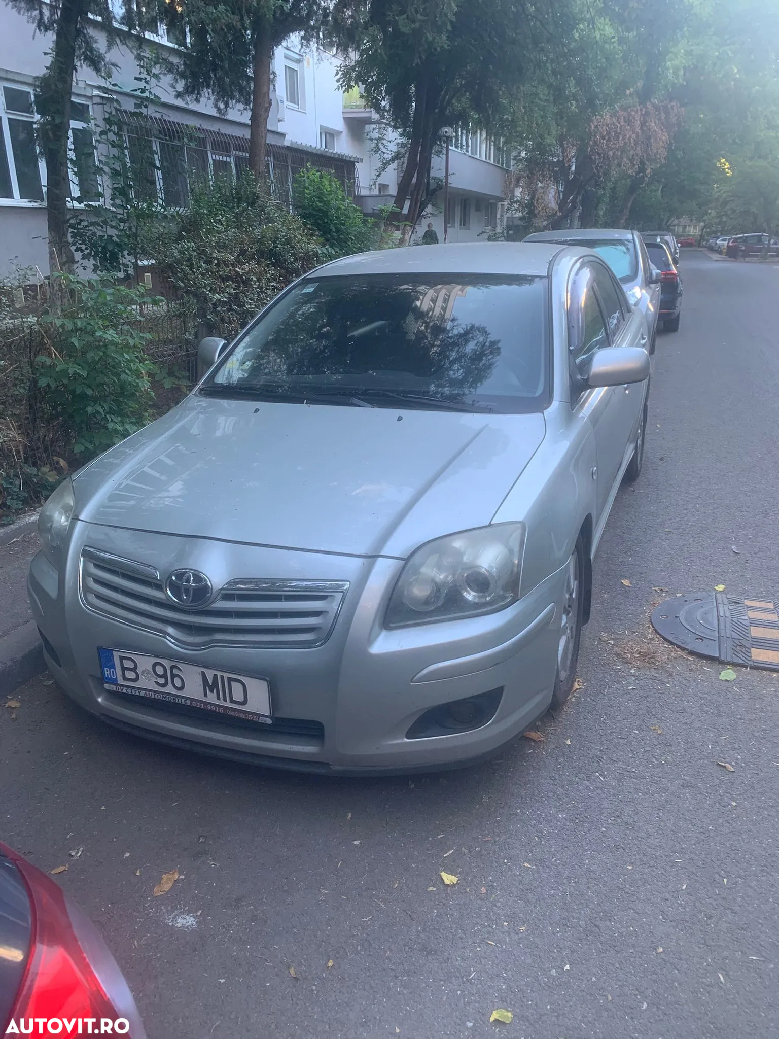 Toyota Avensis - 3