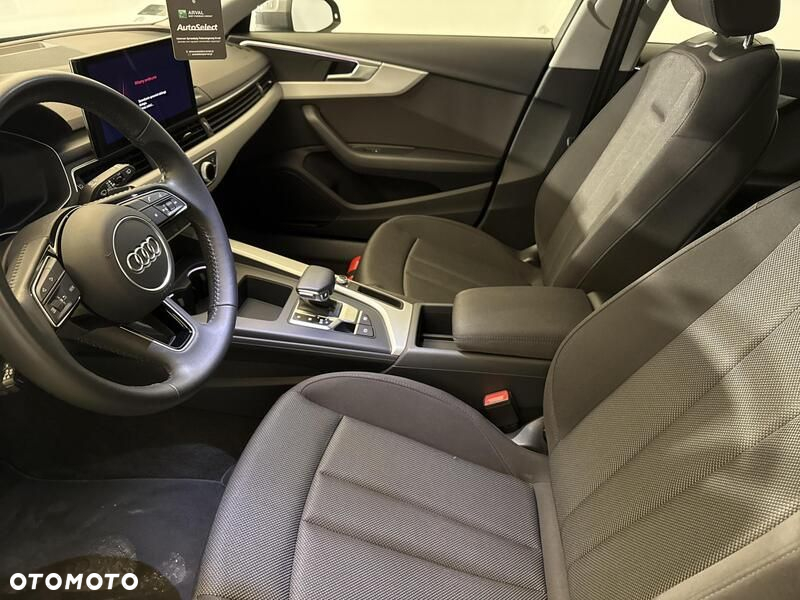 Audi A4 40 TDI S tronic - 11