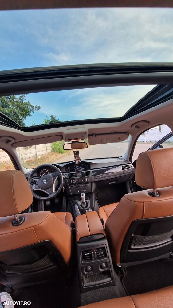 BMW Seria 3 320d - 11