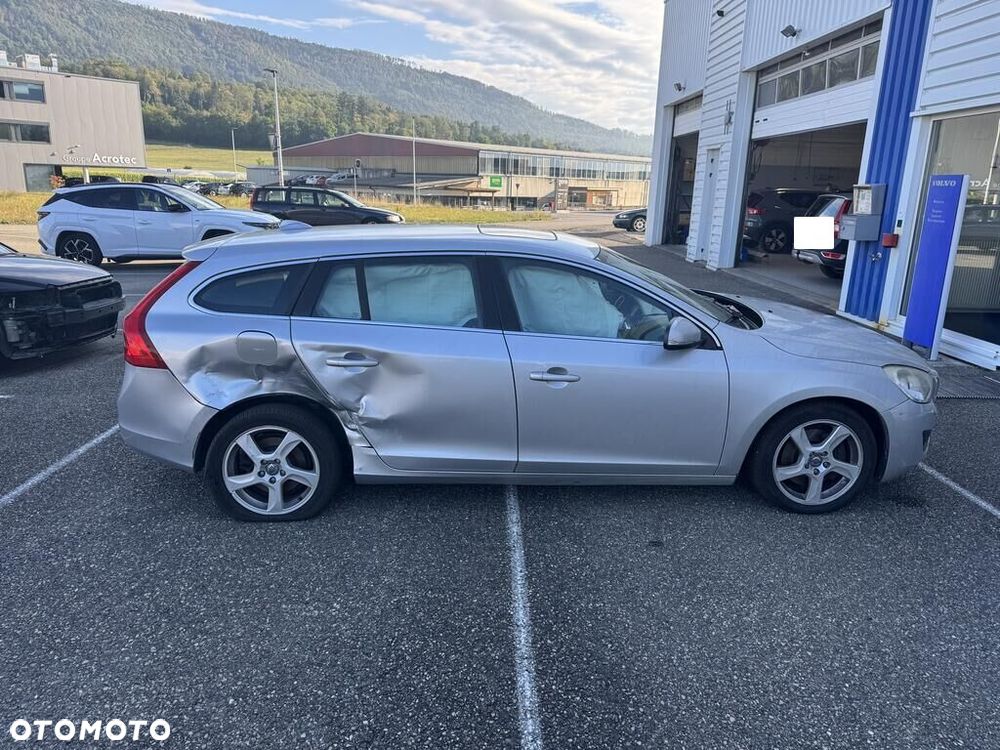 Volvo V60 D5 AWD - 5
