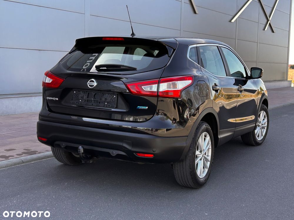 Nissan Qashqai 1.5 dCi N-Connecta - 19