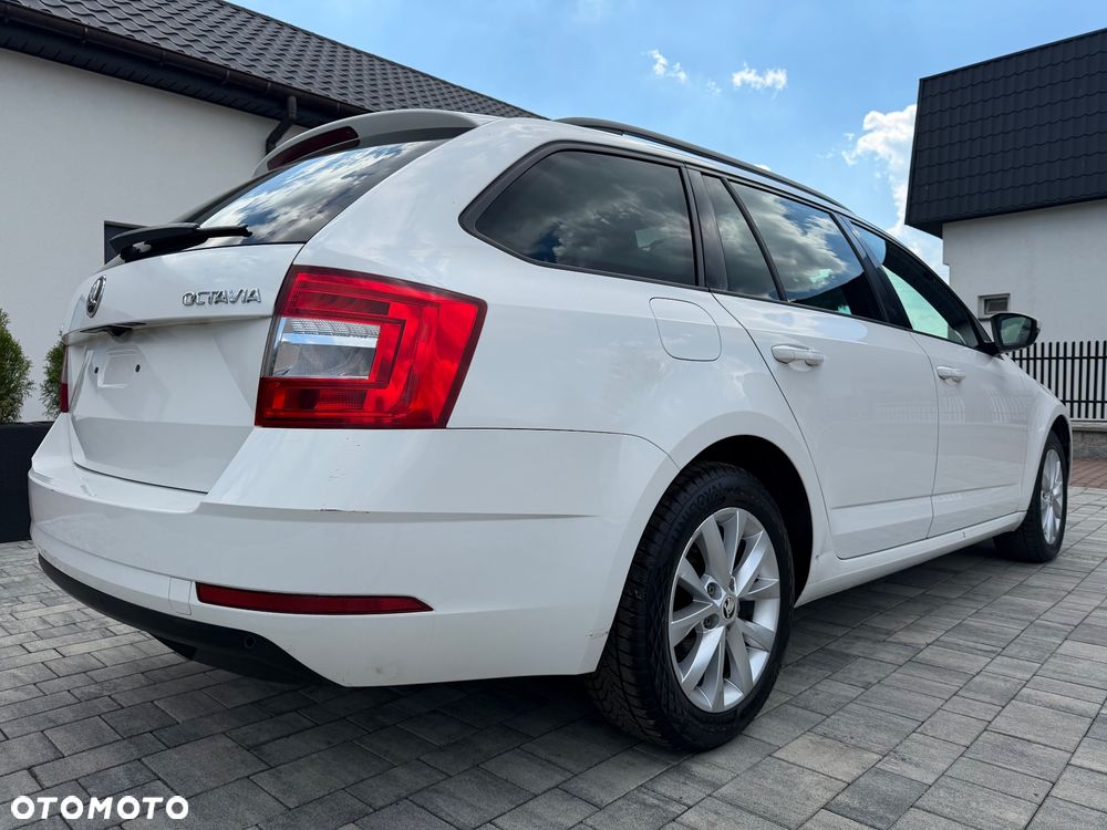 Skoda Octavia - 12