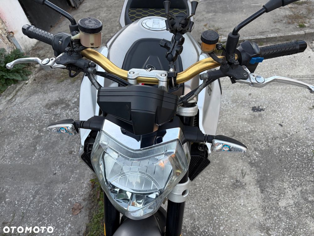 Aprilia Shiver - 7