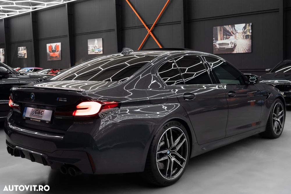BMW M5 AT - 29