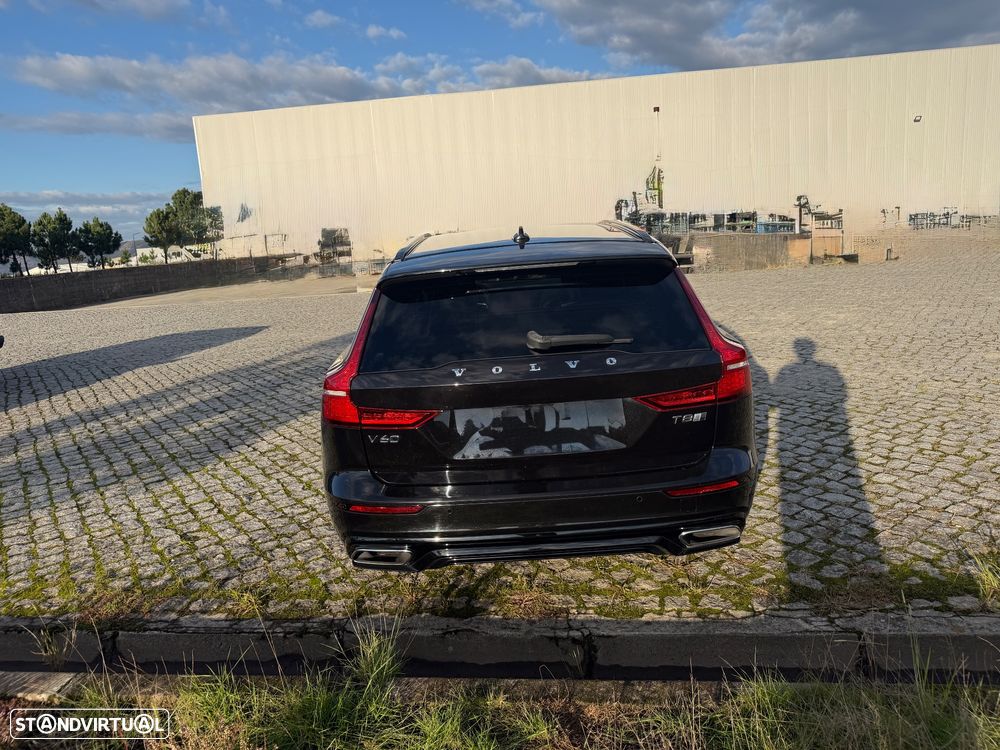 Volvo V60 2.0 T8 AWD TE R-Design - 6