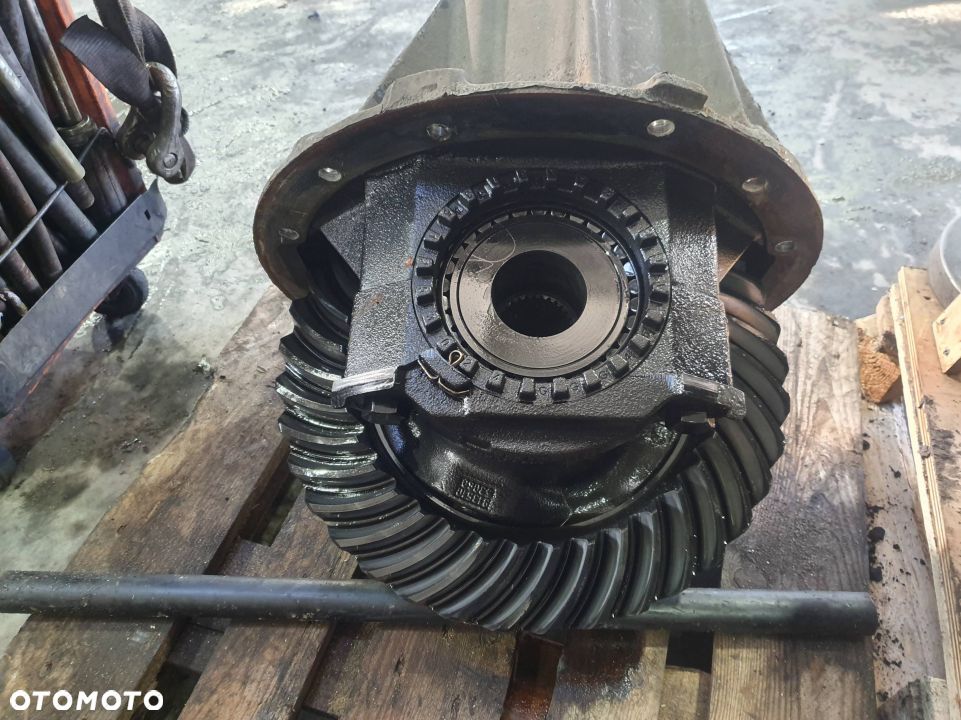 WKŁAD MOSTU TYŁ MAN TGX 18.400 37/11 37:11 - 3