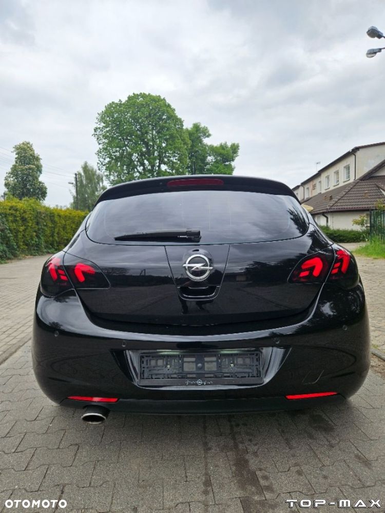 Opel Astra - 10