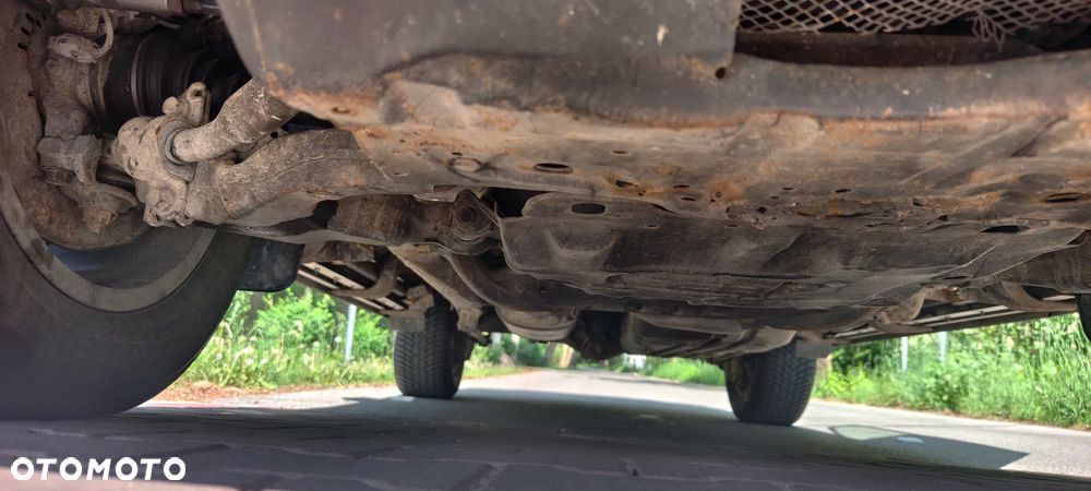 Toyota Land Cruiser LC 4.0 V6 Invincible - 13
