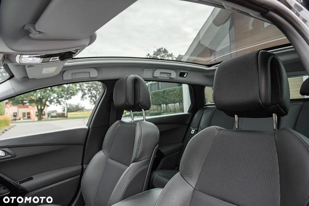 Peugeot 508 2.0 BlueHDi Allure S&S - 17