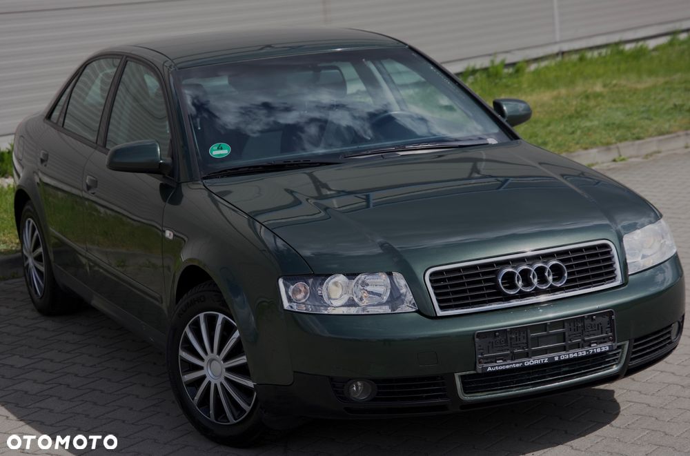 Audi A4 Limousine - 5