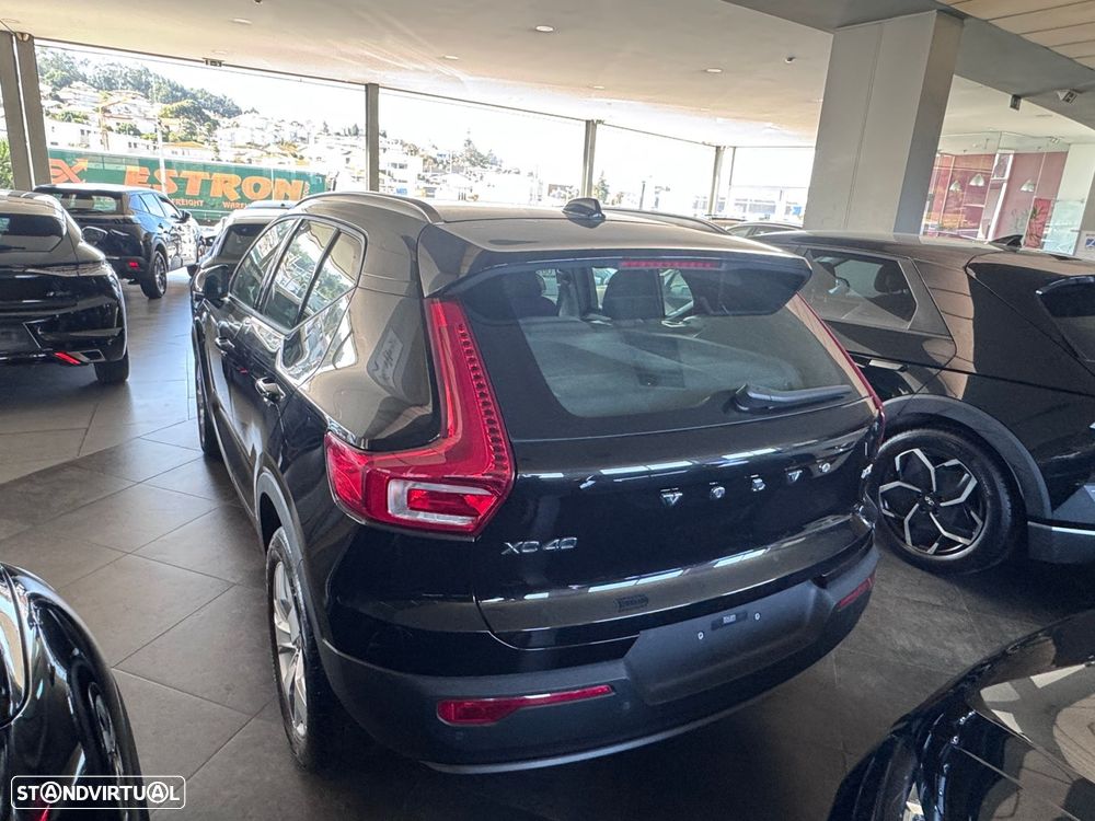 Volvo XC 40 1.5 T3 Momentum - 16