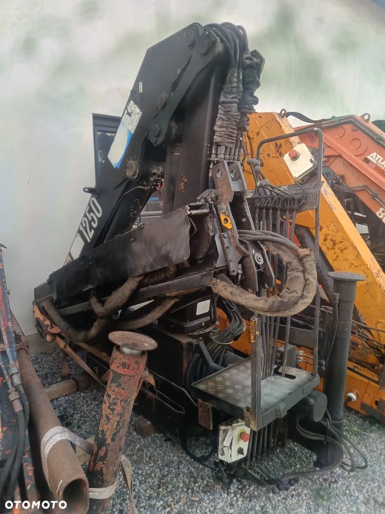 Hds HMF 12500 dźwig żuraw - 4