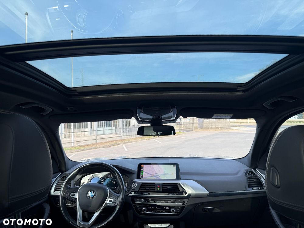 BMW X3 xDrive20i sport - 26