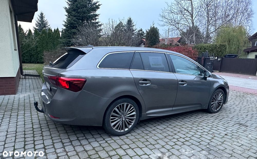 Toyota Avensis 2.0 D-4D Active Business - 9