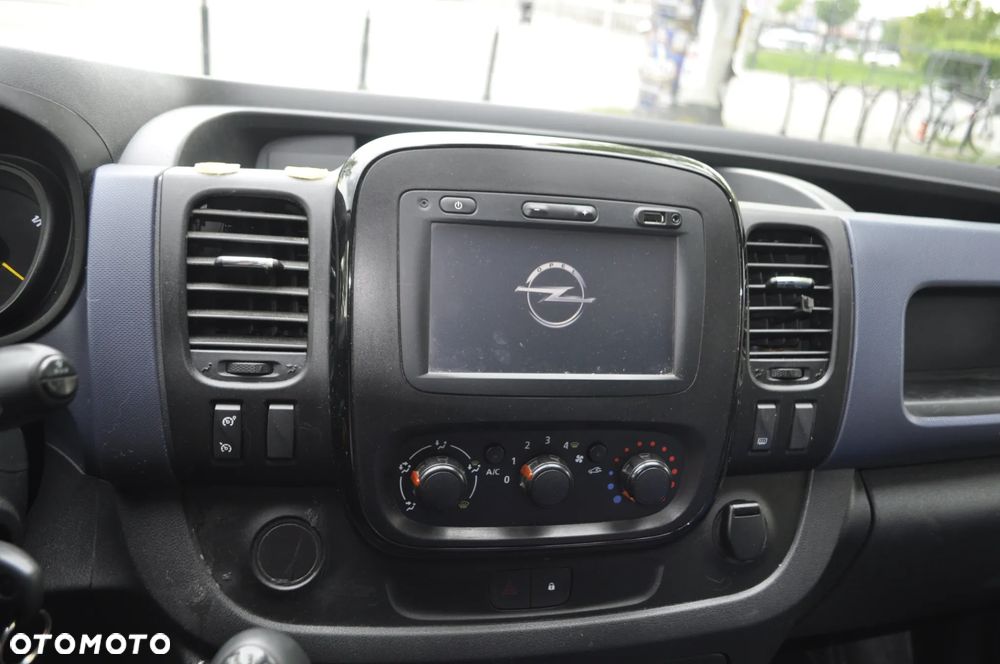 Opel Vivaro L1H1 2.7t Elegance Business - 19