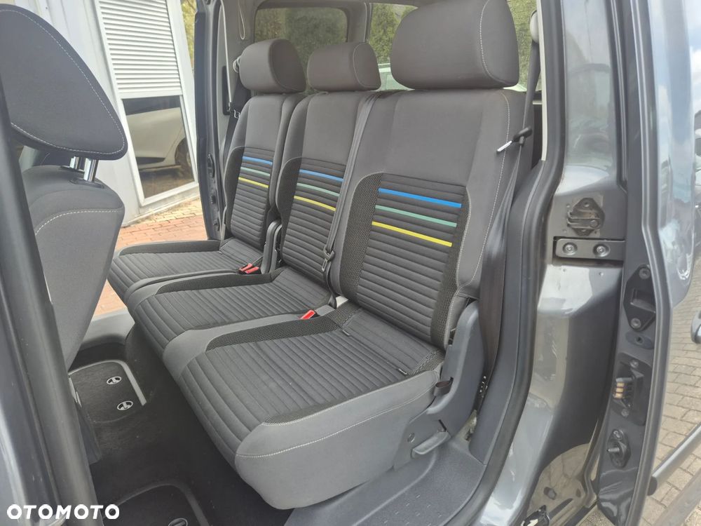 Volkswagen Caddy Maxi Trendline BMT - 12